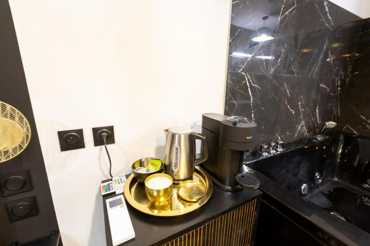 La Golden Room Avignon Apartment