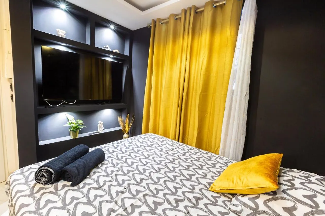 La Golden Room Avignon Apartment