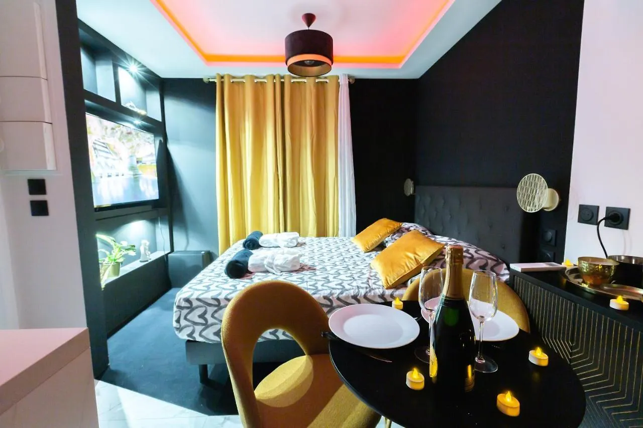Apartment La Golden Room Avignon France